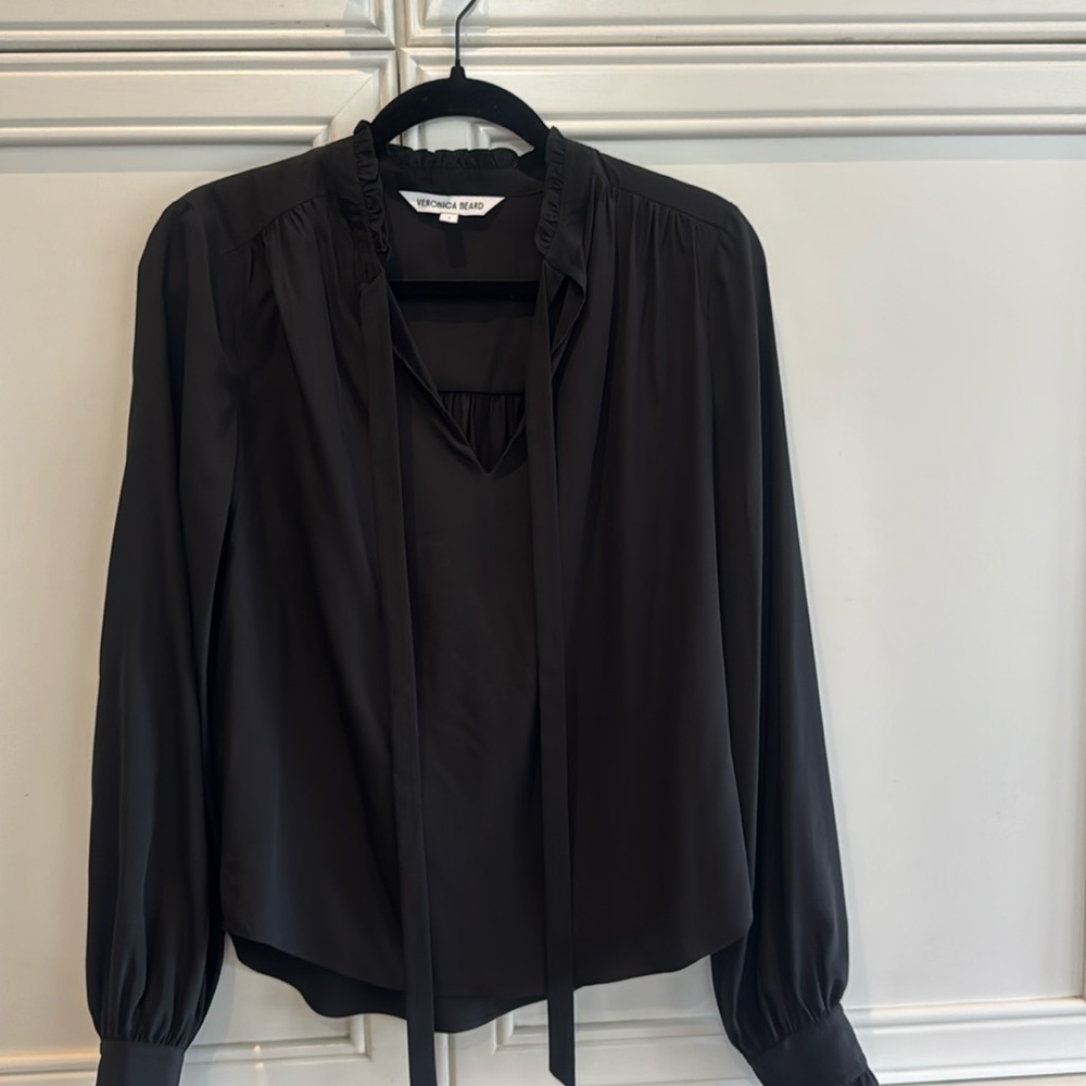 Black Silk Size 4 Veronica Bear Blouse. Worn once